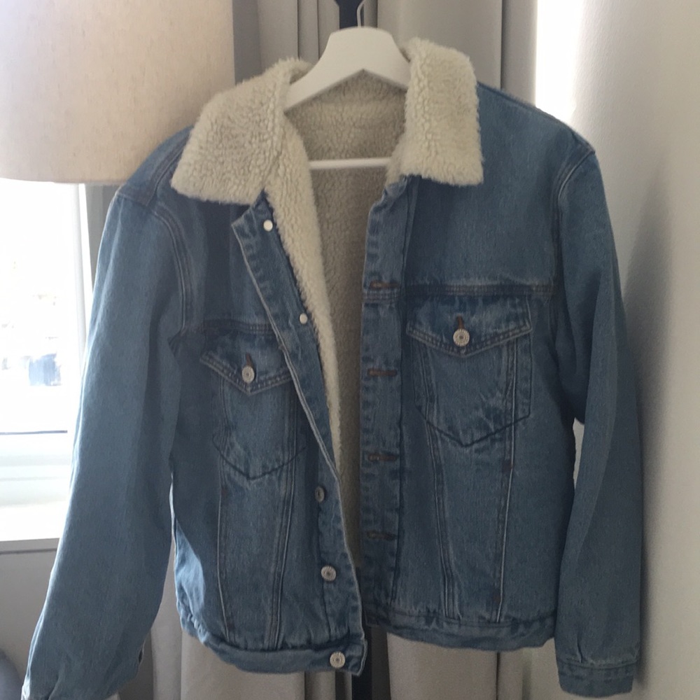 Brandy Melville Cosy jean jacket